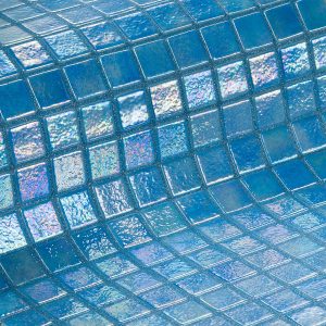 Mosaic Titles for One Piece Pools - Iridescent Azur Iris | Aqua Platinum Projects