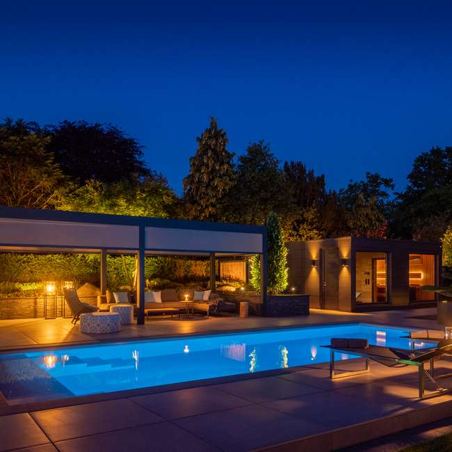 Starline Monoblock Pool Lighting | Aqua Platinum Projects