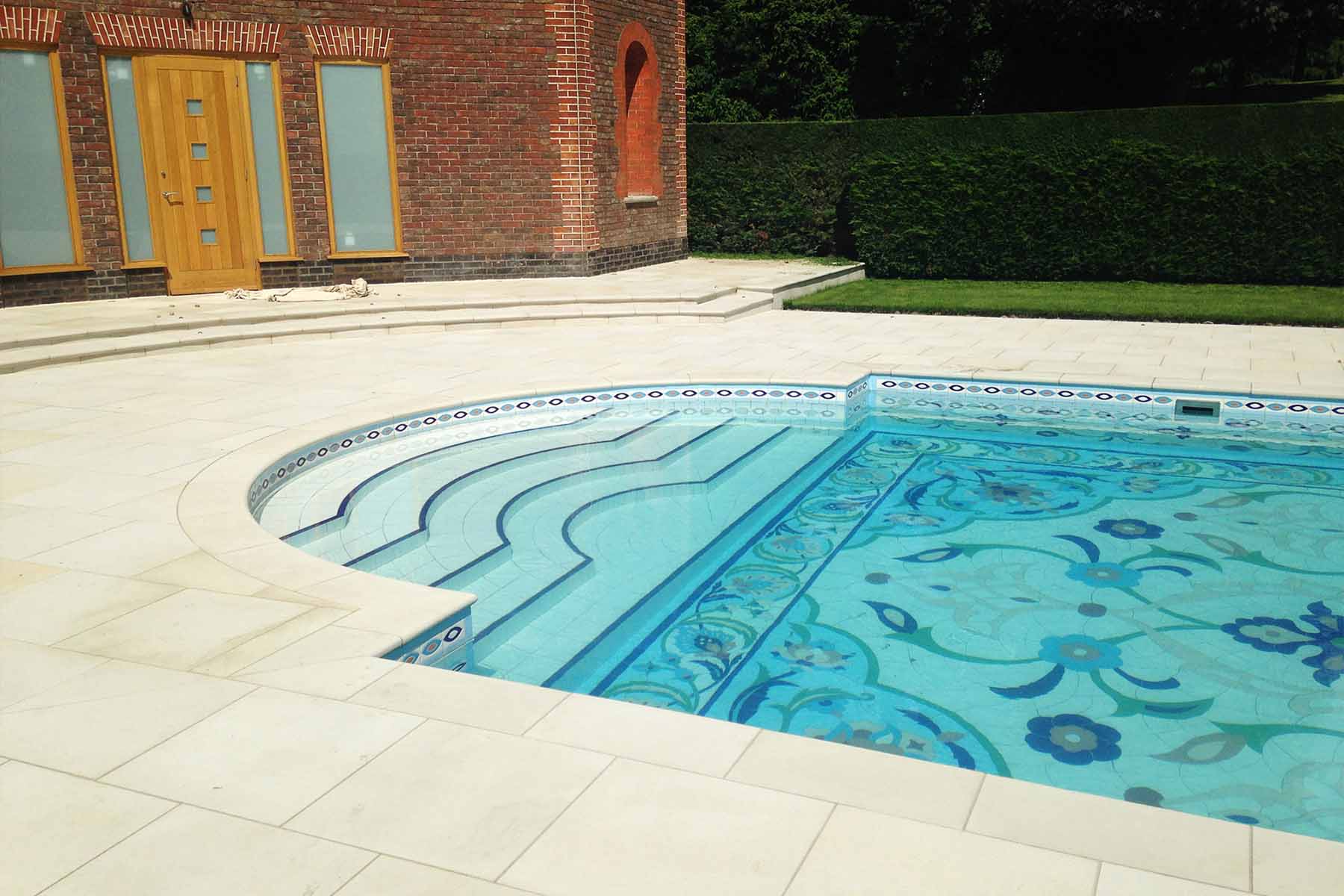 Wargrave - Outdoor Residential Pool | Aqua Platinum Projects