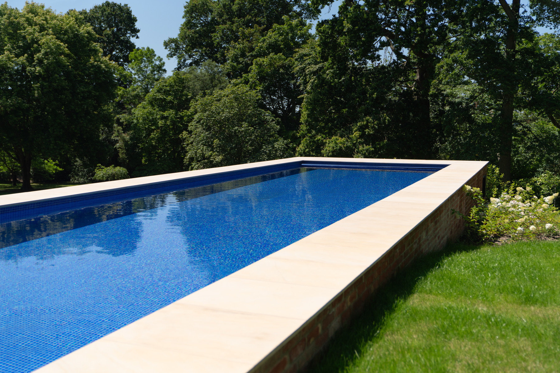 Luxury One Piece Pool Installation - Arnwood | Aqua Platinum Projects